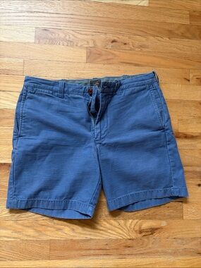 J.Crew stanton shorts mens sz 33 7 inch inseam blue
